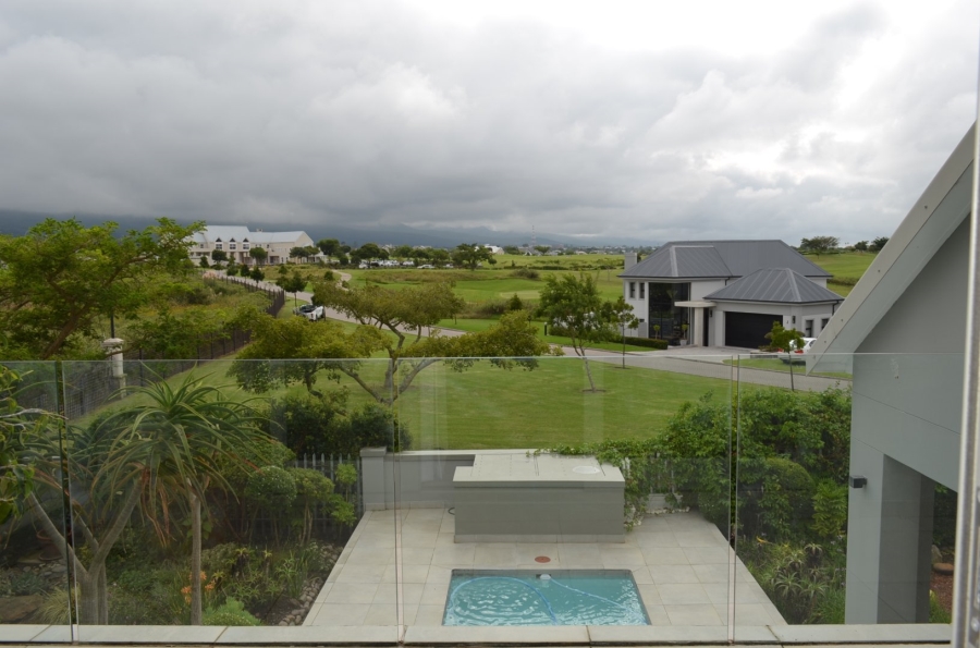 3 Bedroom Property for Sale in Kingswood Golf Estate Western Cape